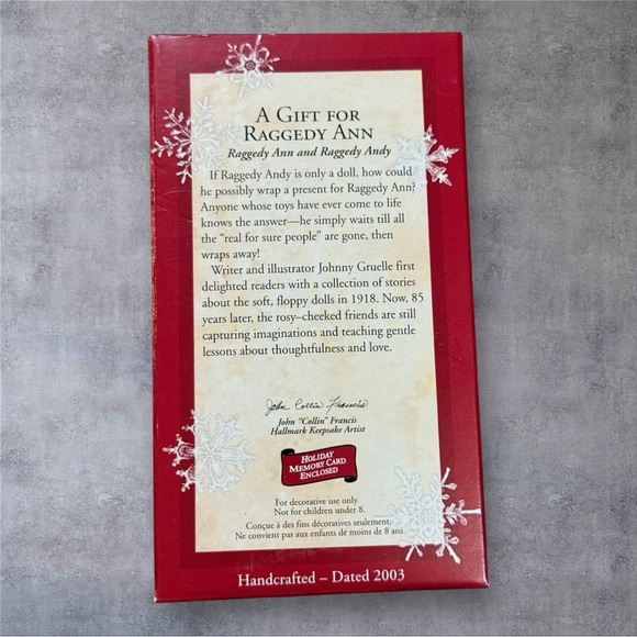 HALLMARK 2003 RAGGEDY ANN AND RAGGEDY ANDY ORNAMENT “A GIFT FOR RAGGEDY ANN” - Picture 2 of 6